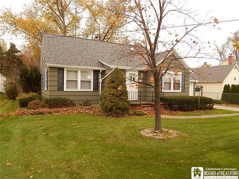245 Maple Ave, Dunkirk, NY 14048 photo 3