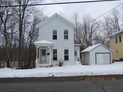 116 Phelps St, Lyons, NY 14489 photo 1