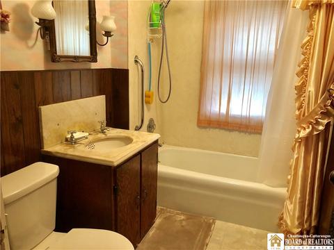 615 Eagle St, Dunkirk, NY 14048 photo 14