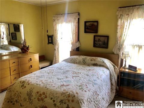 615 Eagle St, Dunkirk, NY 14048 photo 11