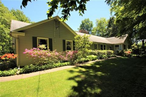 200 Basket Rd, Webster, NY 14580 photo 1