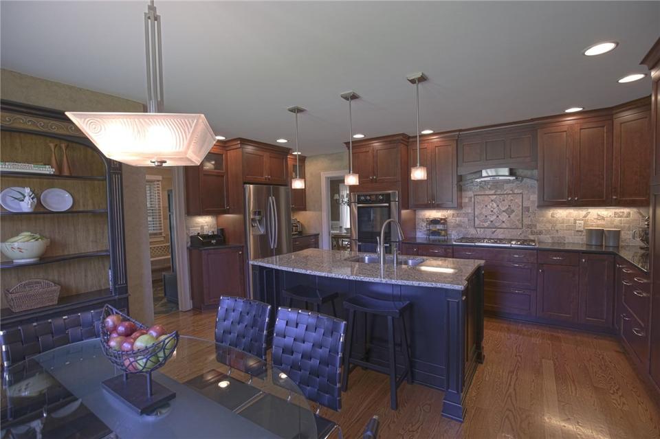  5 Esternay Ln, Pittsford, NY 14534 photo 3