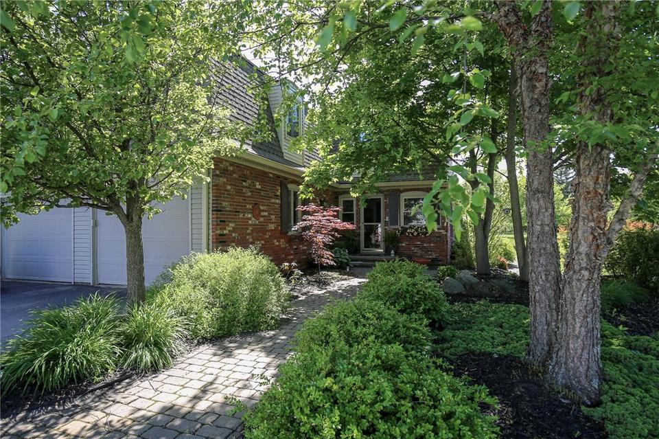  5 Esternay Ln, Pittsford, NY 14534 photo 31