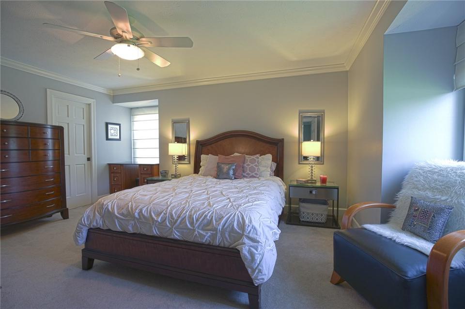  5 Esternay Ln, Pittsford, NY 14534 photo 21
