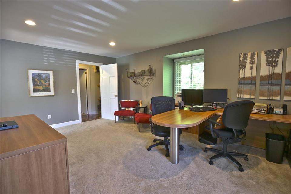  5 Esternay Ln, Pittsford, NY 14534 photo 25