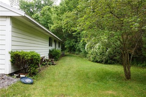 52 Brooktree Dr, Perinton, NY 14526 photo 5