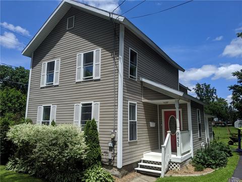 9432 2nd St, Phoenix, NY 13135 photo 1