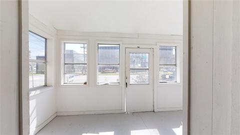 307 E Main St, Waterloo, NY 13165 photo 5