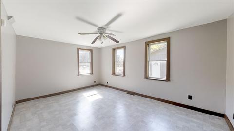 307 E Main St, Waterloo, NY 13165 photo 16
