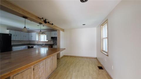 307 E Main St, Waterloo, NY 13165 photo 9