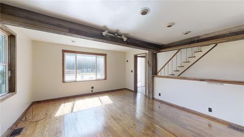 307 E Main St, Waterloo, NY 13165 photo 8