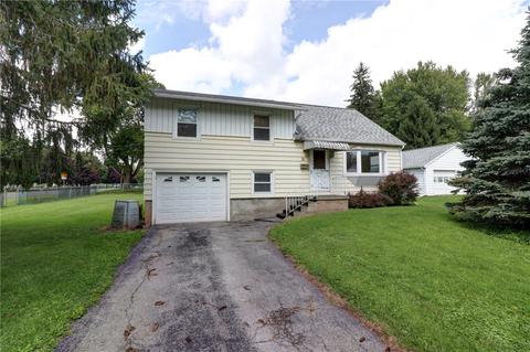 60 W Wright Ave, Waterloo, NY 13165 photo 1