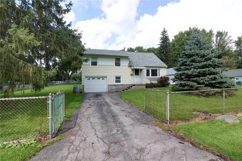 60 W Wright Ave, Waterloo, NY 13165 photo 2