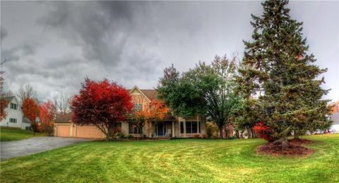 415 Hobsons Choice, Webster, NY 14580 photo 1