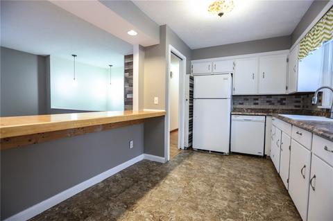 425 Phillips Rd, Webster, NY 14580 photo 13