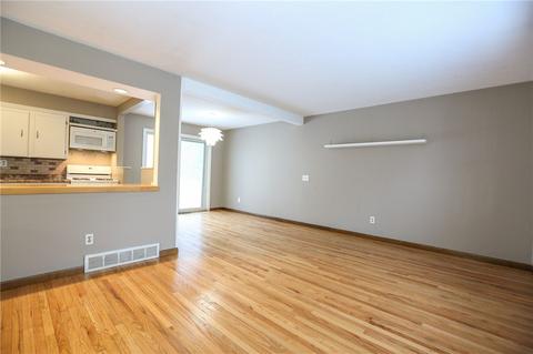 425 Phillips Rd, Webster, NY 14580 photo 6