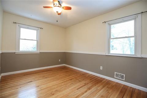 425 Phillips Rd, Webster, NY 14580 photo 17