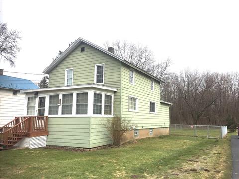 6418 E Townline Rd, Williamson, NY 14589 photo 1
