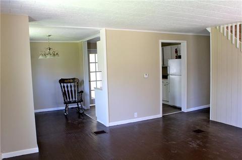 14 Summit St, Lyons, NY 14489 photo 6