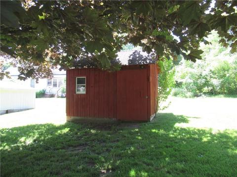 85 Maple St, Lyons, NY 14489 photo 22