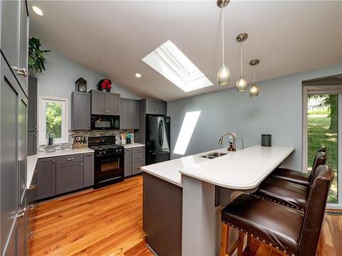 518 Parrish Rd, Honeoye Falls, NY 14472 photo 17