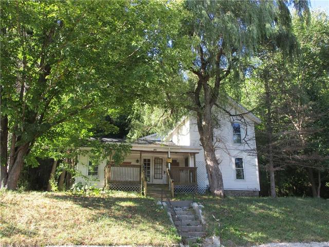 173 E State St Wellsville Ny 14895 18 Photos Mls R1291632 Movoto