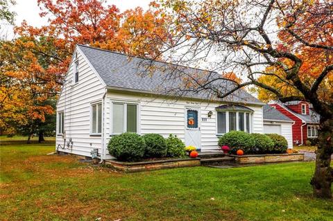 833 Chestnut, Webster, NY 14580 photo 4