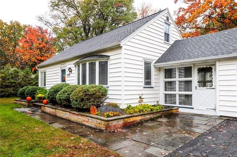 833 Chestnut, Webster, NY 14580 photo 2