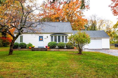 833 Chestnut, Webster, NY 14580 photo 1
