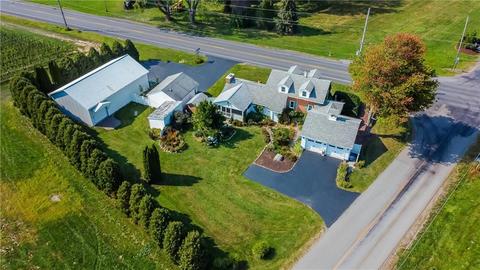 9204 Ridge Rd, Huron, NY 14516 photo 2