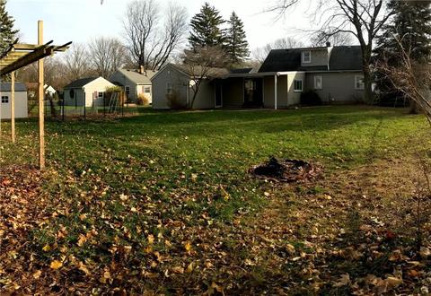 537 West Rd, Webster, NY 14580 photo 4