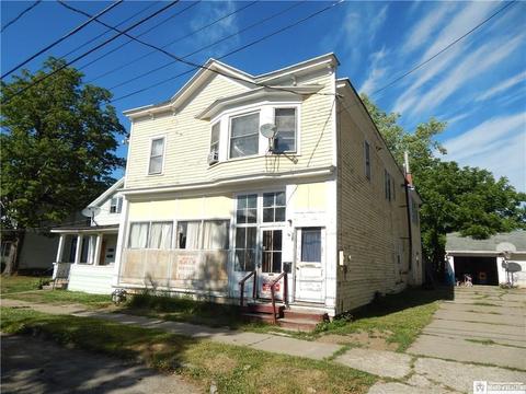 528 Deer St, Dunkirk, NY 14048 photo 1