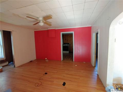 48 Middle Rd, Dunkirk, NY 14048 photo 2