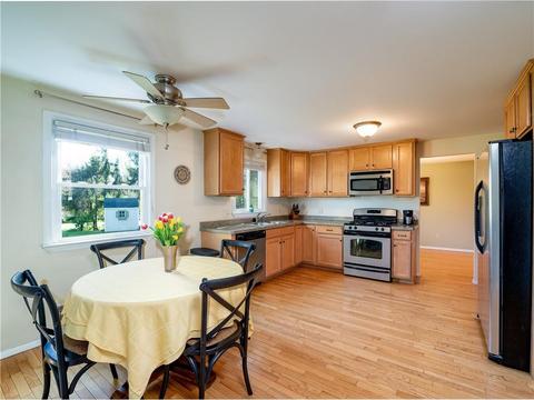 69 Lambeth Loop, Perinton, NY 14450 photo 6