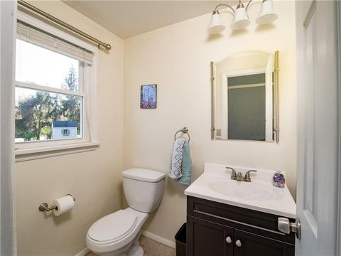69 Lambeth Loop, Perinton, NY 14450 photo 10
