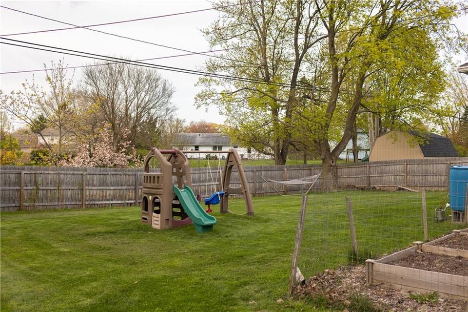  1132 Whitney Rd E, Perinton, NY 14450 photo 31