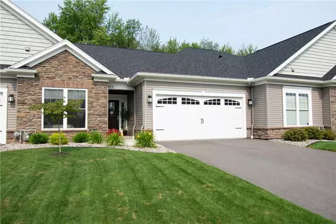 973 Pathway Ln, Webster, NY 14580 photo 1