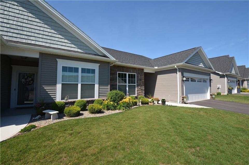 6013 Redfield Dr 15, Farmington, NY 14425 18 Photos MLS R1383884