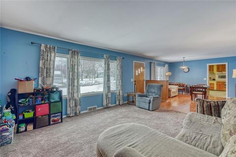 4075 Circle Dr, Williamson, NY 14589 photo 9