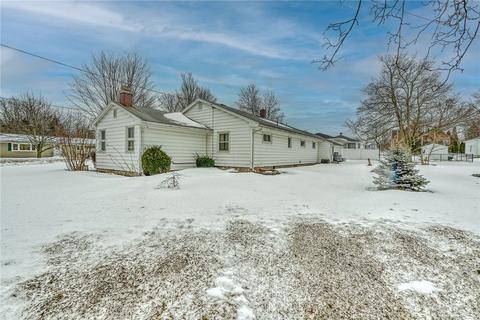 4075 Circle Dr, Williamson, NY 14589 photo 3