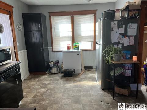 208 E Pine St, Olean, NY 14760 photo 6
