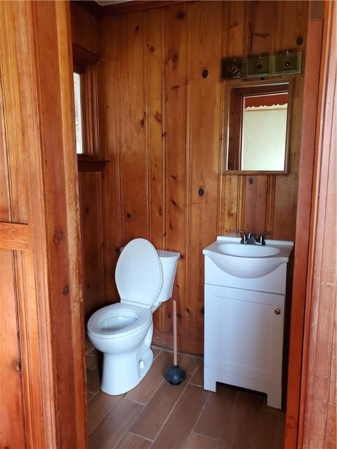 16 Hillcrest Dr, Lyons, NY 14489 photo 4
