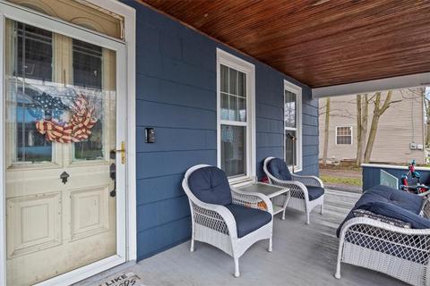 7 Jackson St, Lyons, NY 14489 photo 5