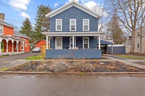 7 Jackson St, Lyons, NY 14489 photo 1