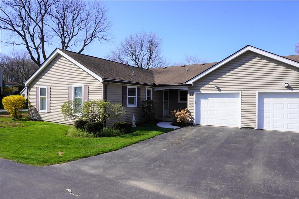 32 Rockhurst Dr, Penfield, NY 14526 27 Photos MLS R1402704 Movoto