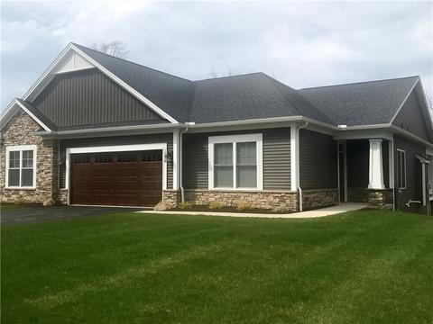 1401 Creeks Edge, Webster, NY 14580