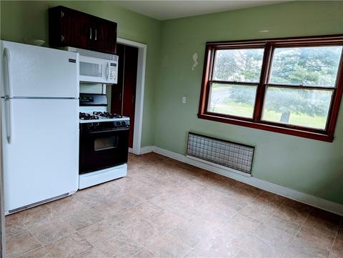 6 Howard Ave, Riga, NY 14428 photo 8