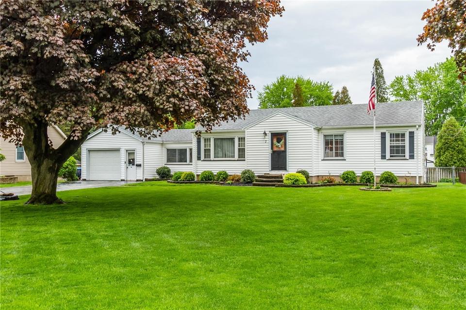 7 David Dr, Chili, NY 14514 25 Photos MLS R1406338 Movoto