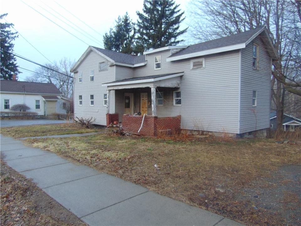 106 W Main St, Sodus, NY 14551 3 Photos MLS R1408603 Movoto