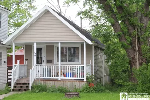 59 N Main St, Evans, NY 14006